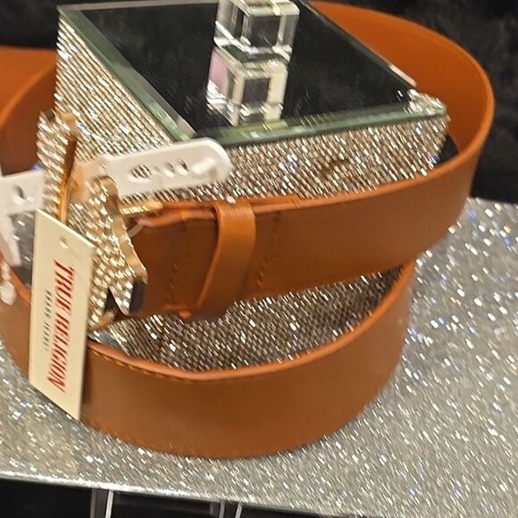 True Religion Rhinestone Horseshoe Buckle Belt main image 6
